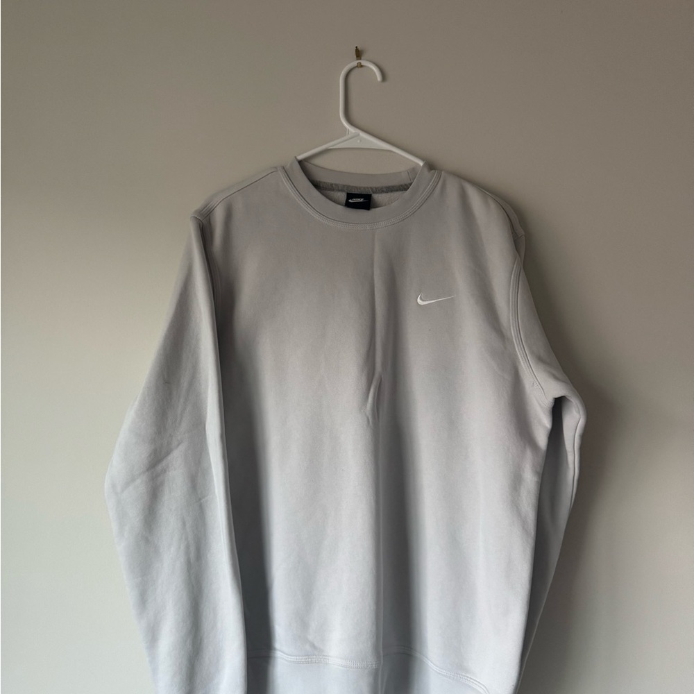 Nike White Crewneck Sweater